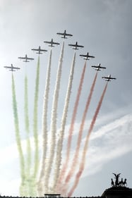 La sfilata delle Forze armate 2
