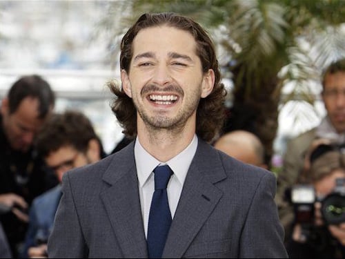 Shia LaBeouf e la sua futura sposa Mia Goth