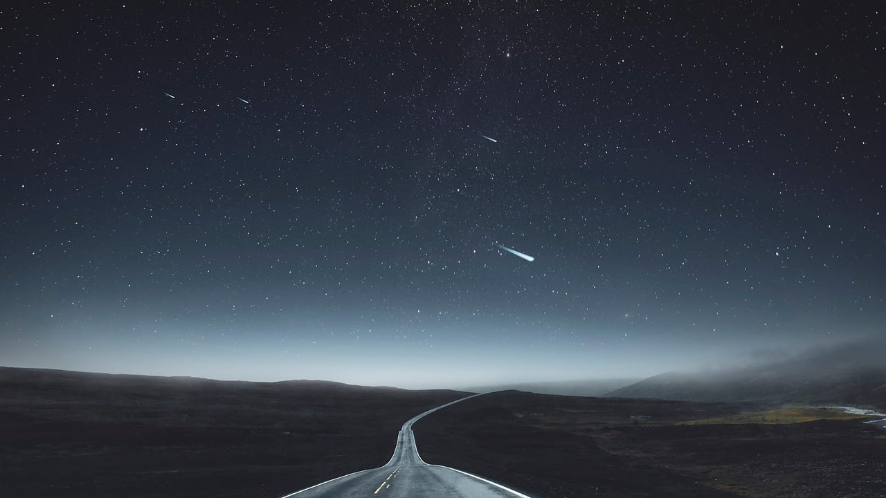 La storia della notte di San Lorenzo: perché il 10 agosto cadono le stelle