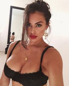 Amanda Vex, la bomba sexy portoricana 1