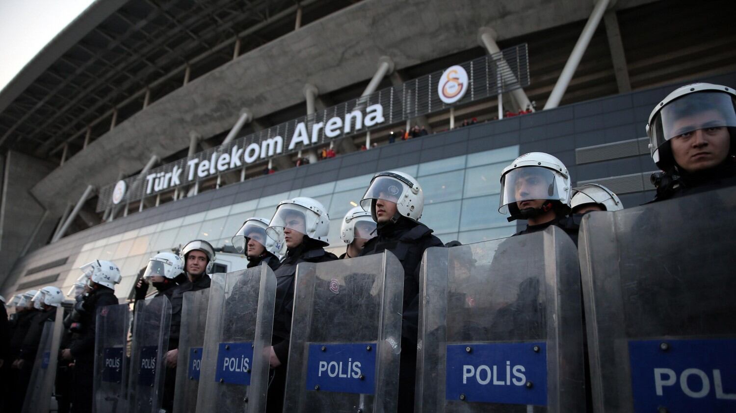Istanbul, Isis voleva colpire il derby: "Un attacco come quello di Parigi"