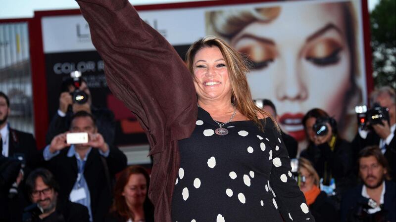 Serena Grandi sexy ieri e oggi 17