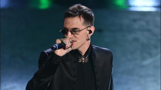Achille Lauro, gaffe a Che Tempo Che Fa: "Musica con la 'A' maiuscola"