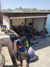 Nuovo sbarco a Lampedusa: così l'Isola esplode 3
