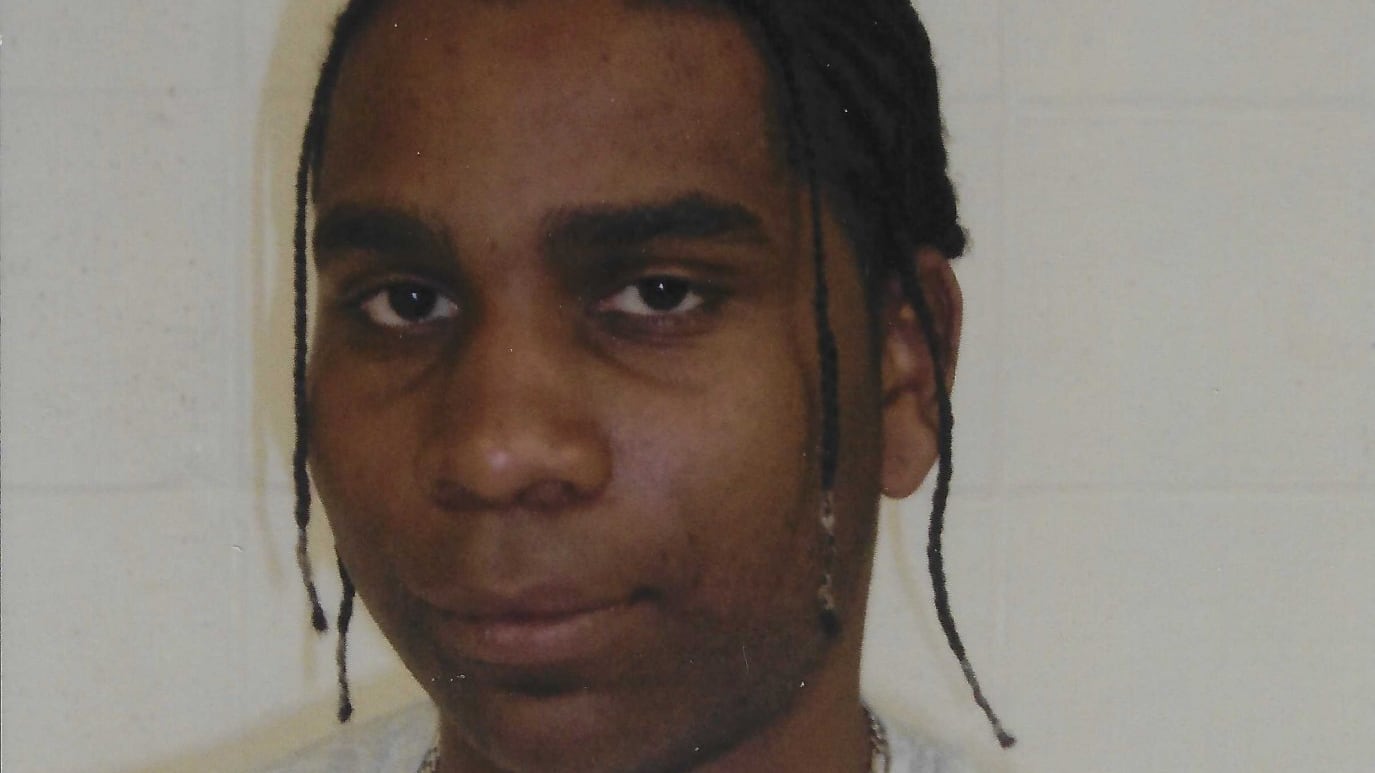 Transgender mette incinta due compagne di cella: follia in un carcere Usa