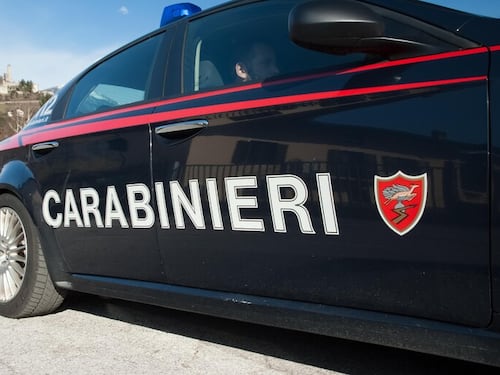 Choc a Prato, 59enne droga una dipendente con una minestra e poi abusa di lei