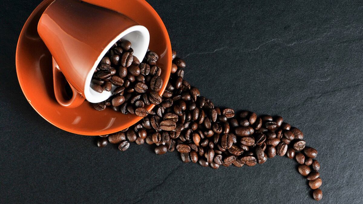 Cade nella pausa caffè: non è infortunio sul lavoro