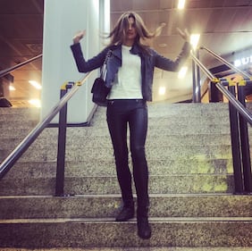 Martina Colombari hot in reggiseno trasparente 12