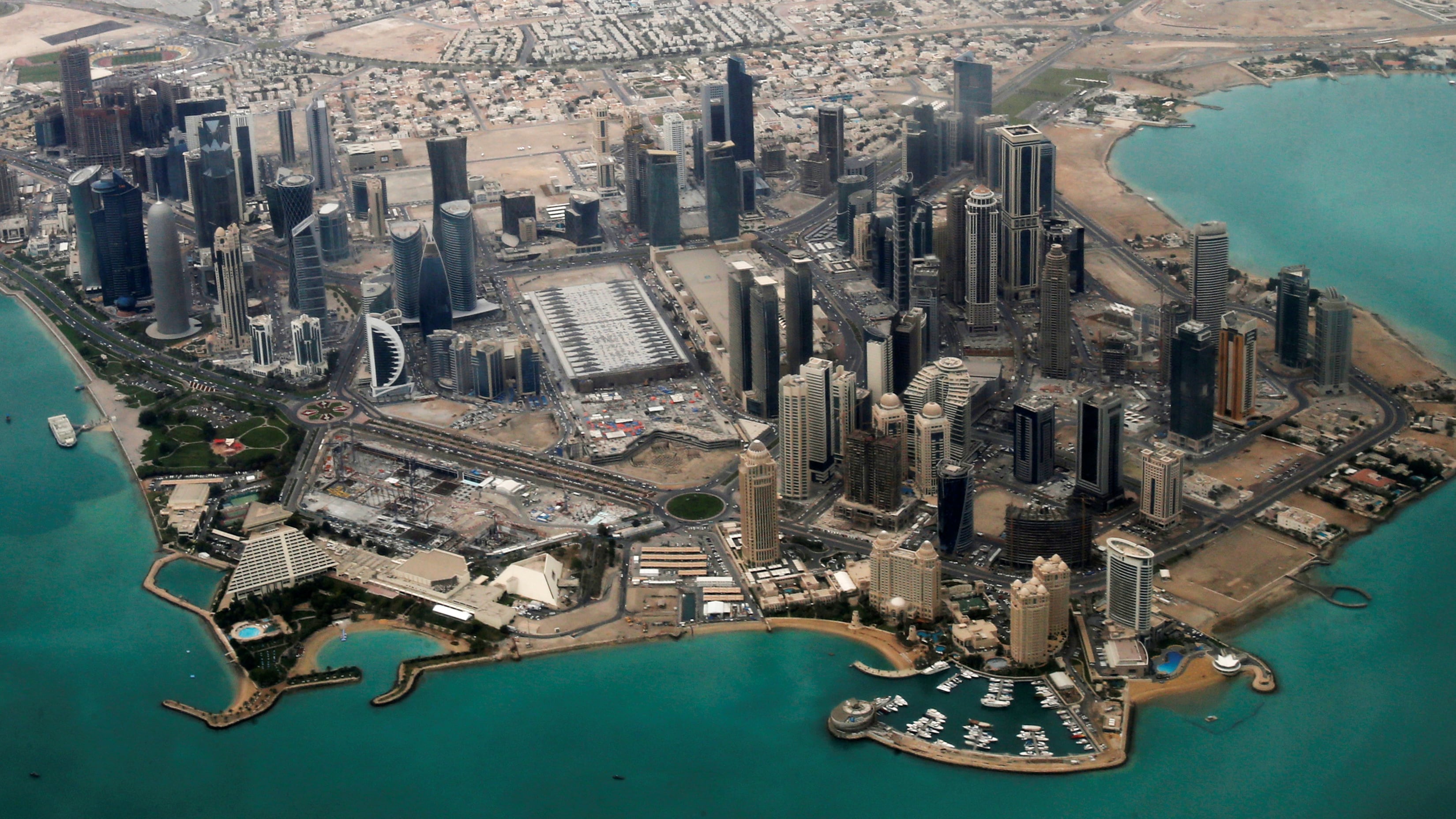 Paradosso Qatar: finanzia il terrore e al tempo stesso danneggia i suoi investimenti