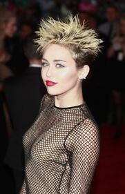 Miley Cyrus nuda su Instagram 12