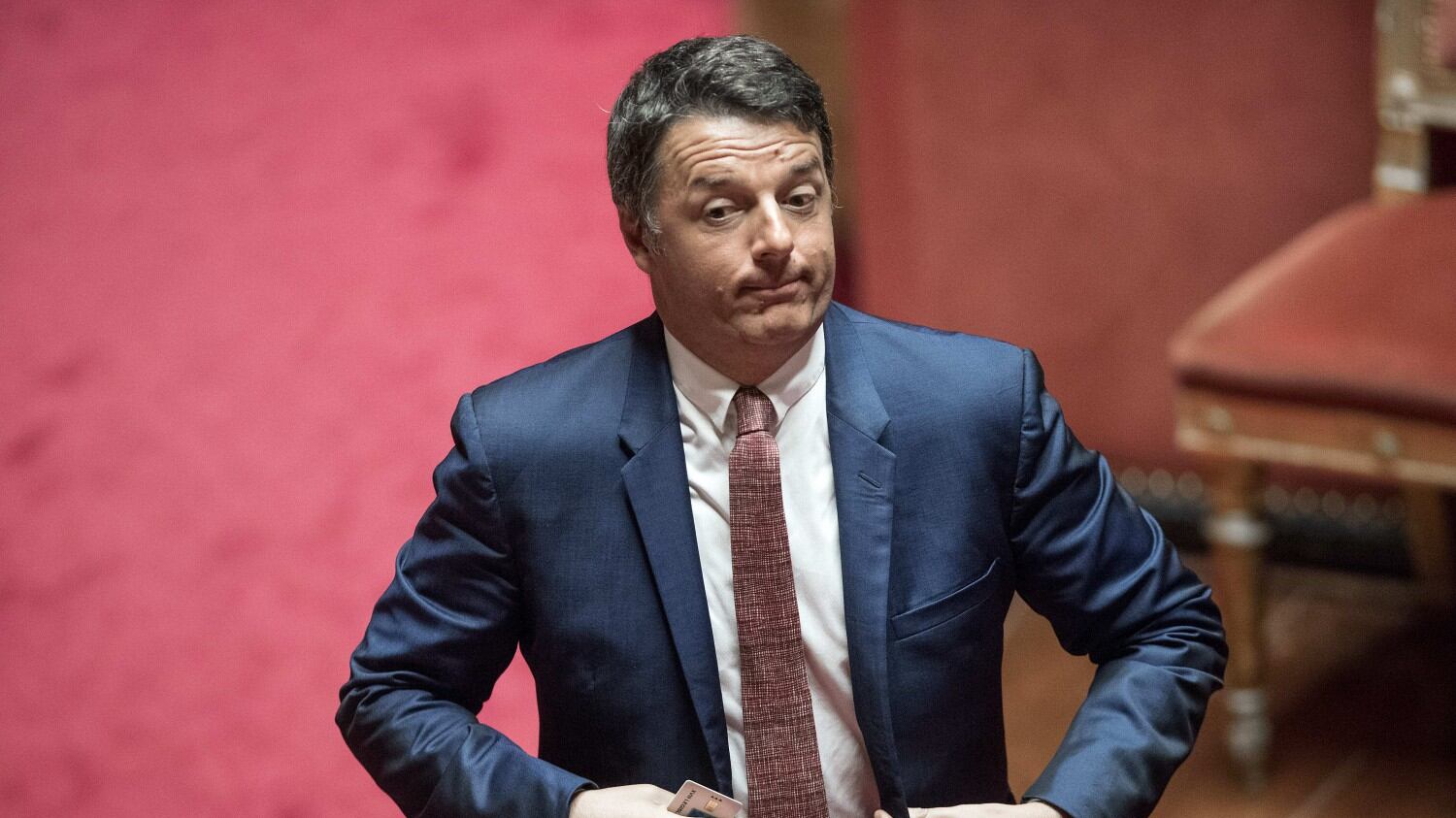 Renzi non lascia il Pd, anzi sì. Per rinforzare Conte (e se stesso)