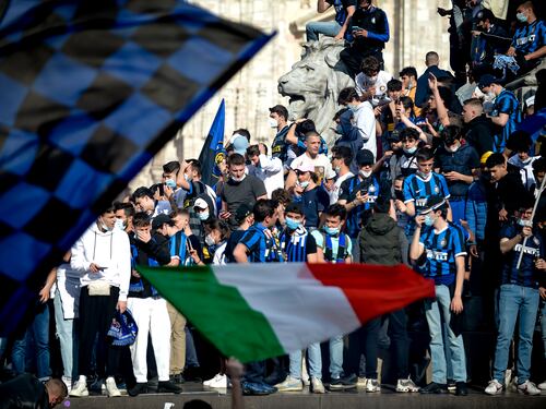 Inter, i festeggiamenti in Piazza Duomo