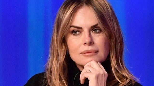 “In tv? Ero imbottita di farmaci”. E le rivelazioni choc di Paola Perego