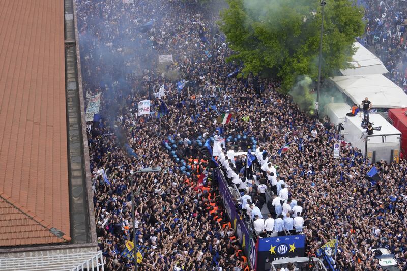 Milano si colora di nerazzurro: le immagini più bella della festa dell'Inter 3