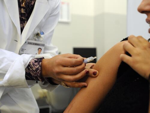 Influenza, fino a 5 milioni di italiani a letto