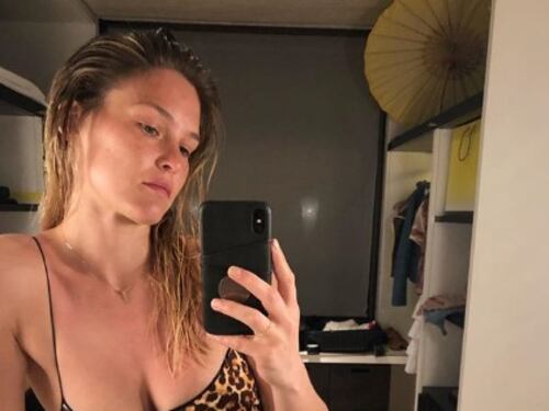 Bar Refaeli mozzafiato alle Maldive