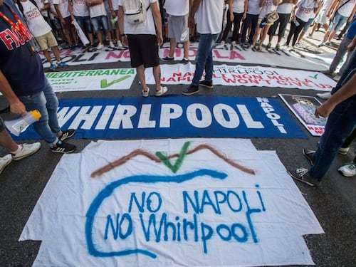 Whirlpool, respinto il ricorso dei sindacati: via libera ai licenziamenti
