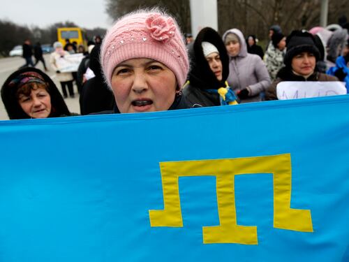Ucraina, ricompare l'ex presidente Yanukovich: parlerà domani