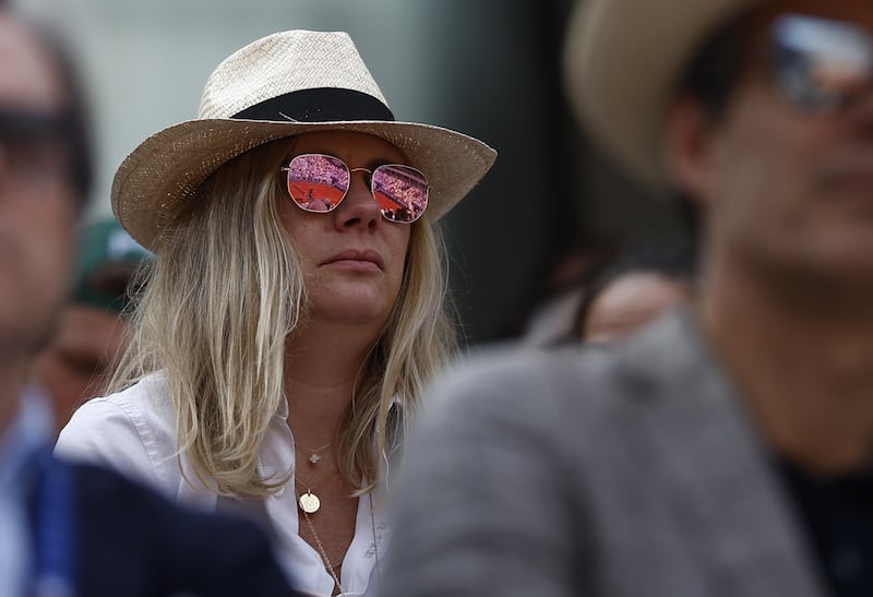 Parata di vip al Roland Garros per la finale tra Alcaraz e Sinner: le immagini più belle 16