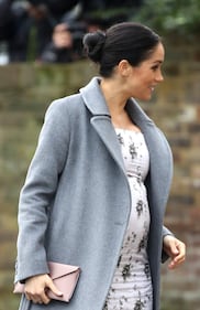 Meghan Markle in abito premaman: foto 5
