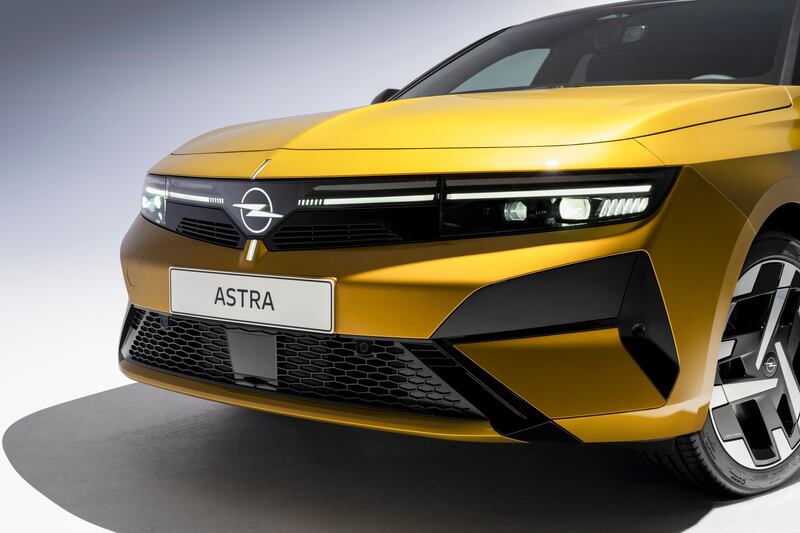 opel astra