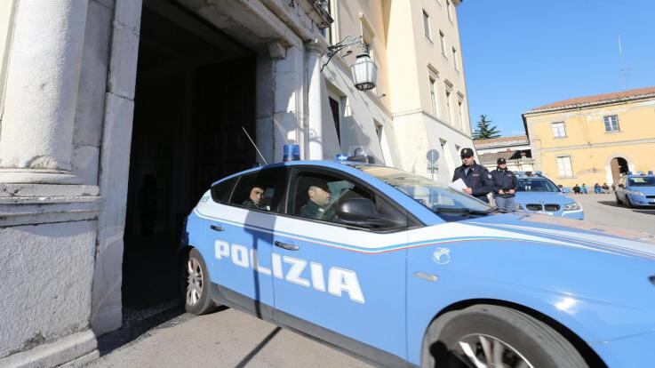 Perugia, tunisino pesta italiano e lo minaccia di morte