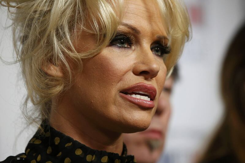 Pamela Anderson contro il foie gras 2