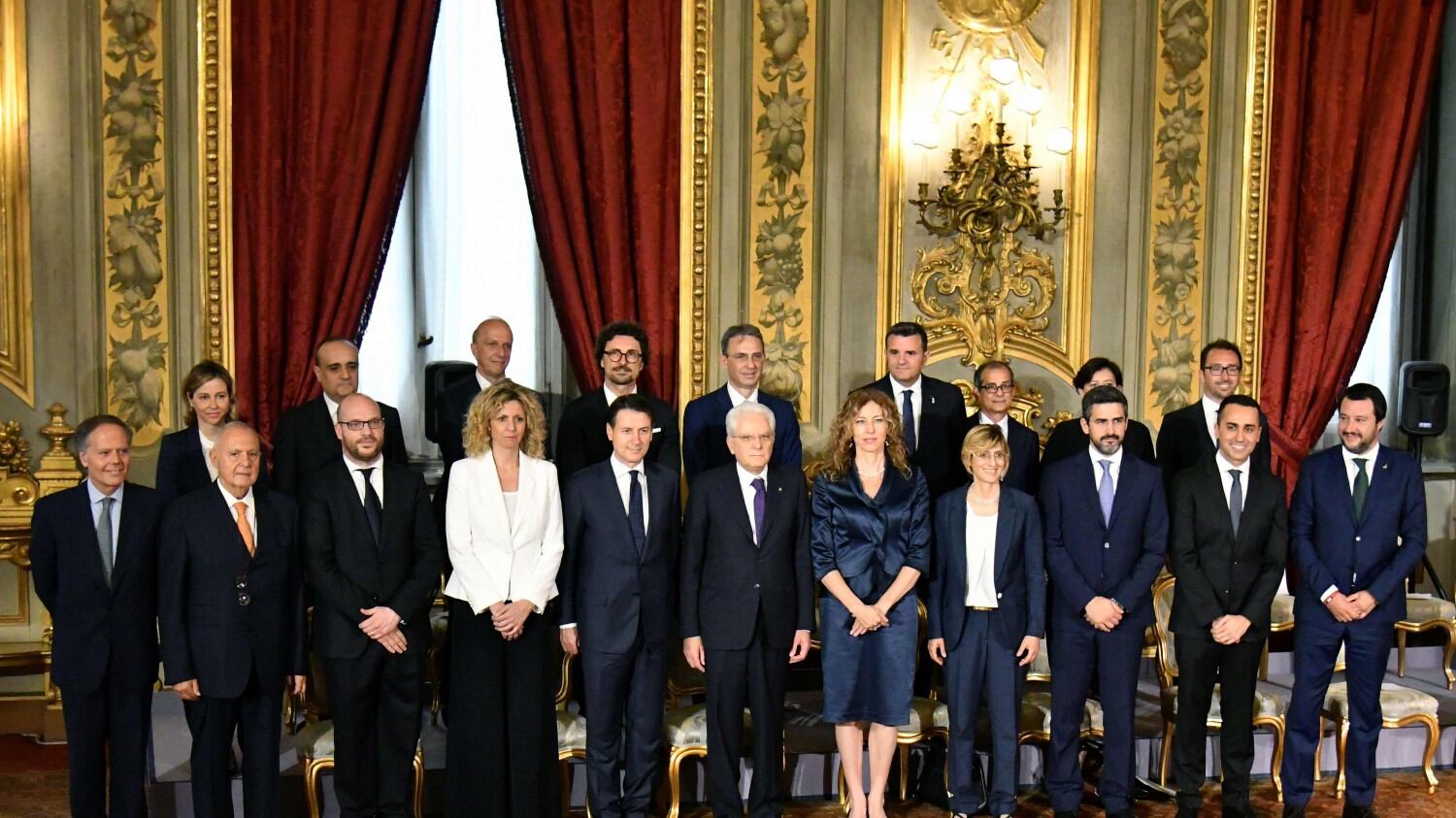 Fondazioni, Cda e società: le attività private dei ministri