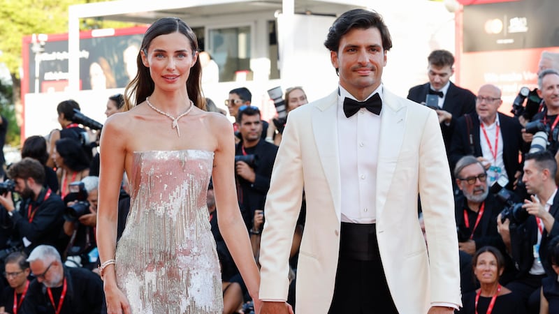 Carlos Sainz a Venezia, chi è la fidanzata Rebecca Donaldson