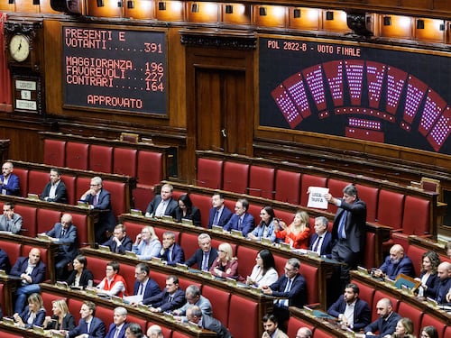 La politica polarizza eccome. Così la legge elettorale fa il pieno di clic