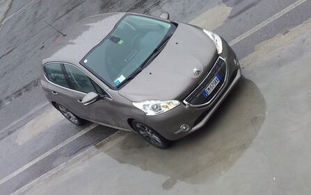 Peugeot 208 1.2 VTi 1