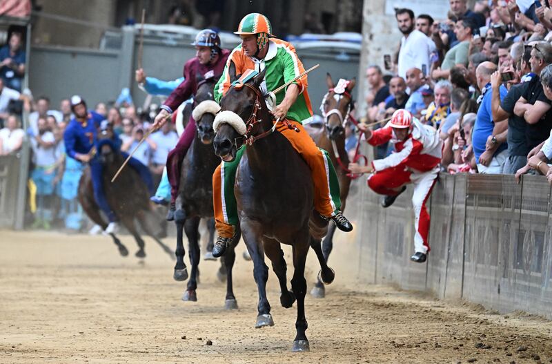 Tittia da record al Palio di Siena: quinta vittoria di fila 5