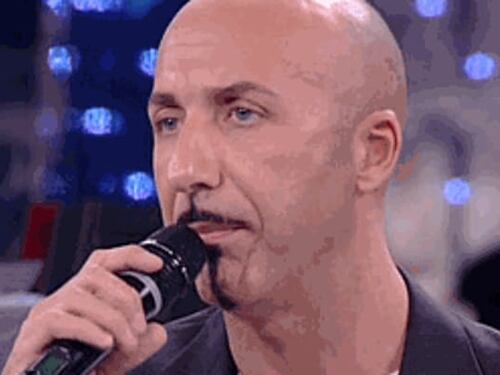 "Sta screditando il programma…" La produzione di Amici sbotta e mette a tacere Luca Jurman