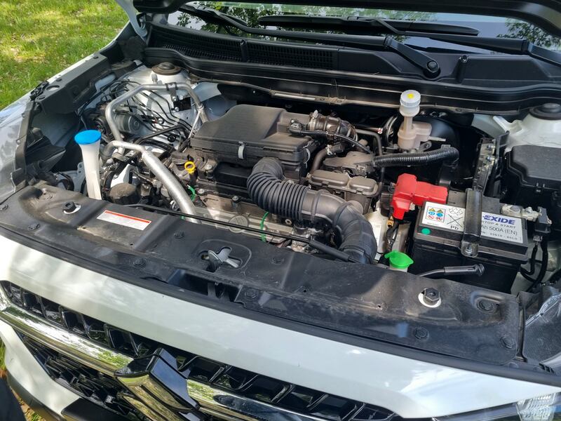 Suzuki S-Cross Hybrid 140V: guarda le foto  17