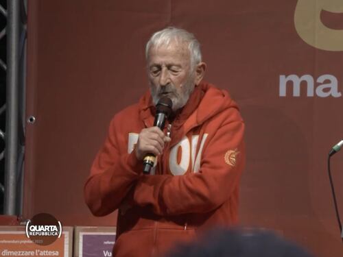 "La Russa? Un bastardo che...". Choc al corteo Cgil: l'odio dal palco