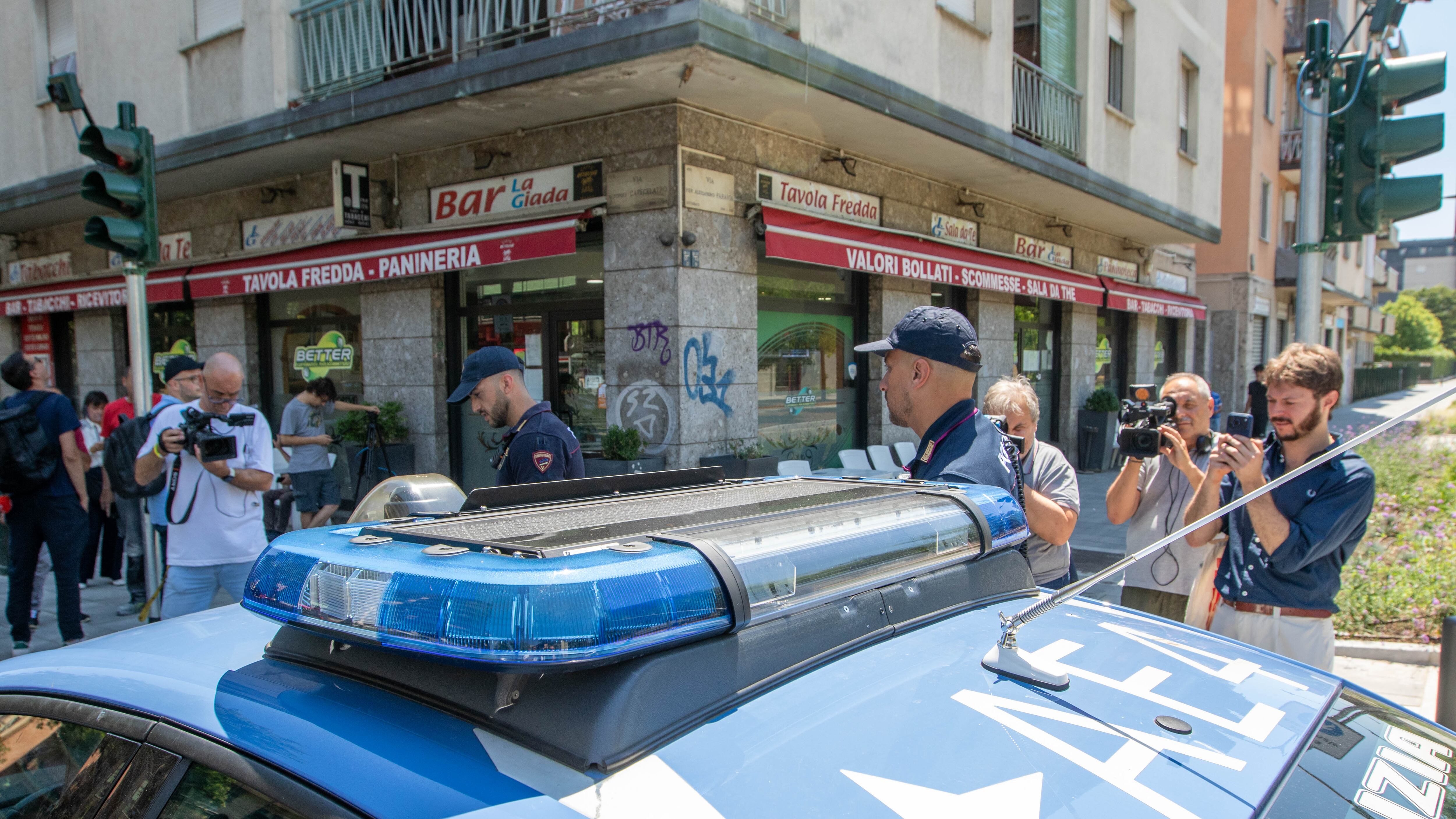 Coltellate da un passante. Torna l'incubo follia cieca