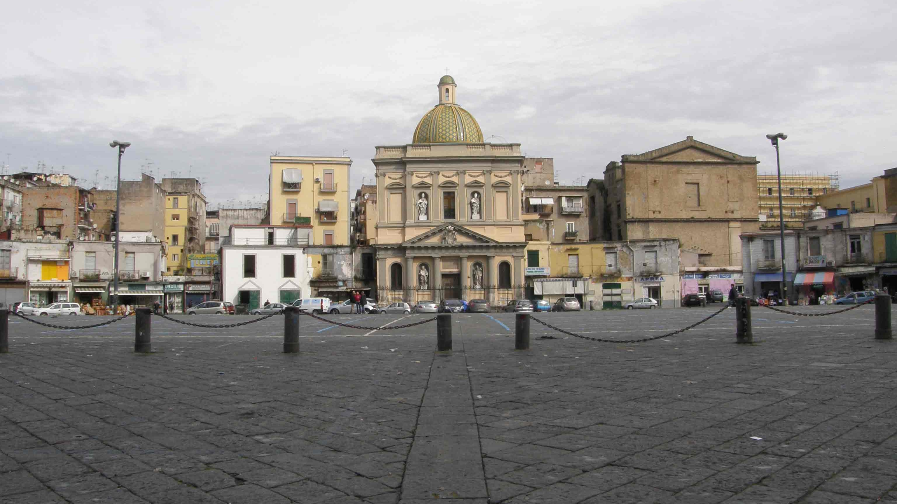 Napoli, perdona l'assassino e si prende cura della sua famiglia