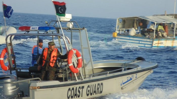 Alta tensione tra Italia e Libia. Sequestrato un peschereccio