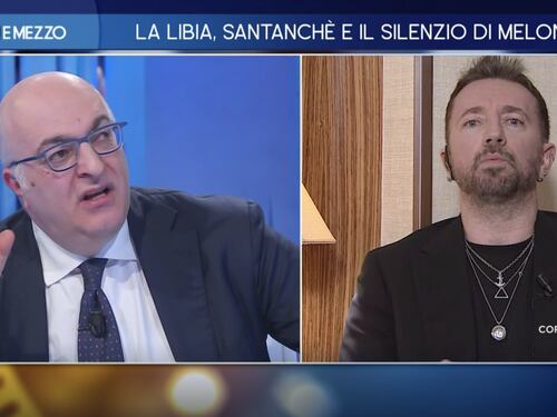 Delirio Scanzi da Floris sul caso Almasri, ma Sechi lo zittisce così