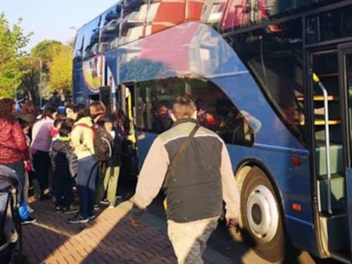 Puglia, immigrato arriva nascosto nell’autobus di una scolaresca in gita