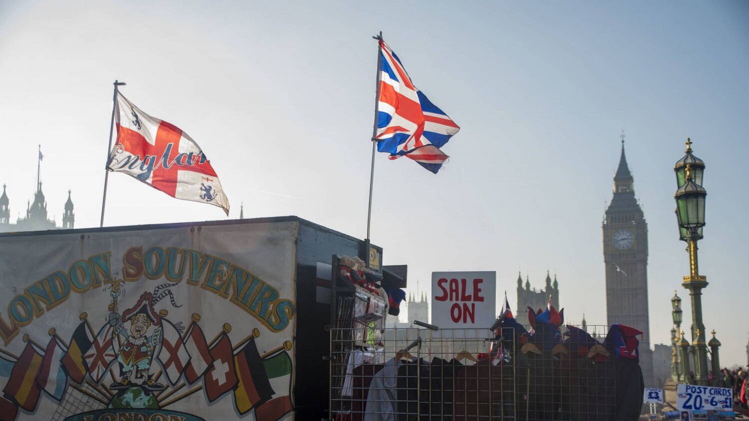 Sorpresa May Per salvare la Brexit si torna a votare