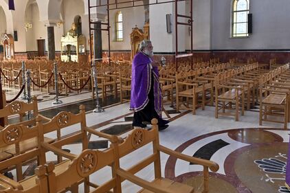 La Grecia in lockdown  si prepara alla Pasqua ortodossa 5