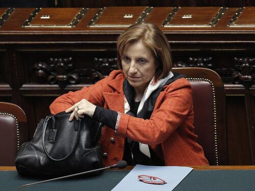 Lanzetta in lacrime: "I giornalisti non mi cercano, preferiscono la Boschi"