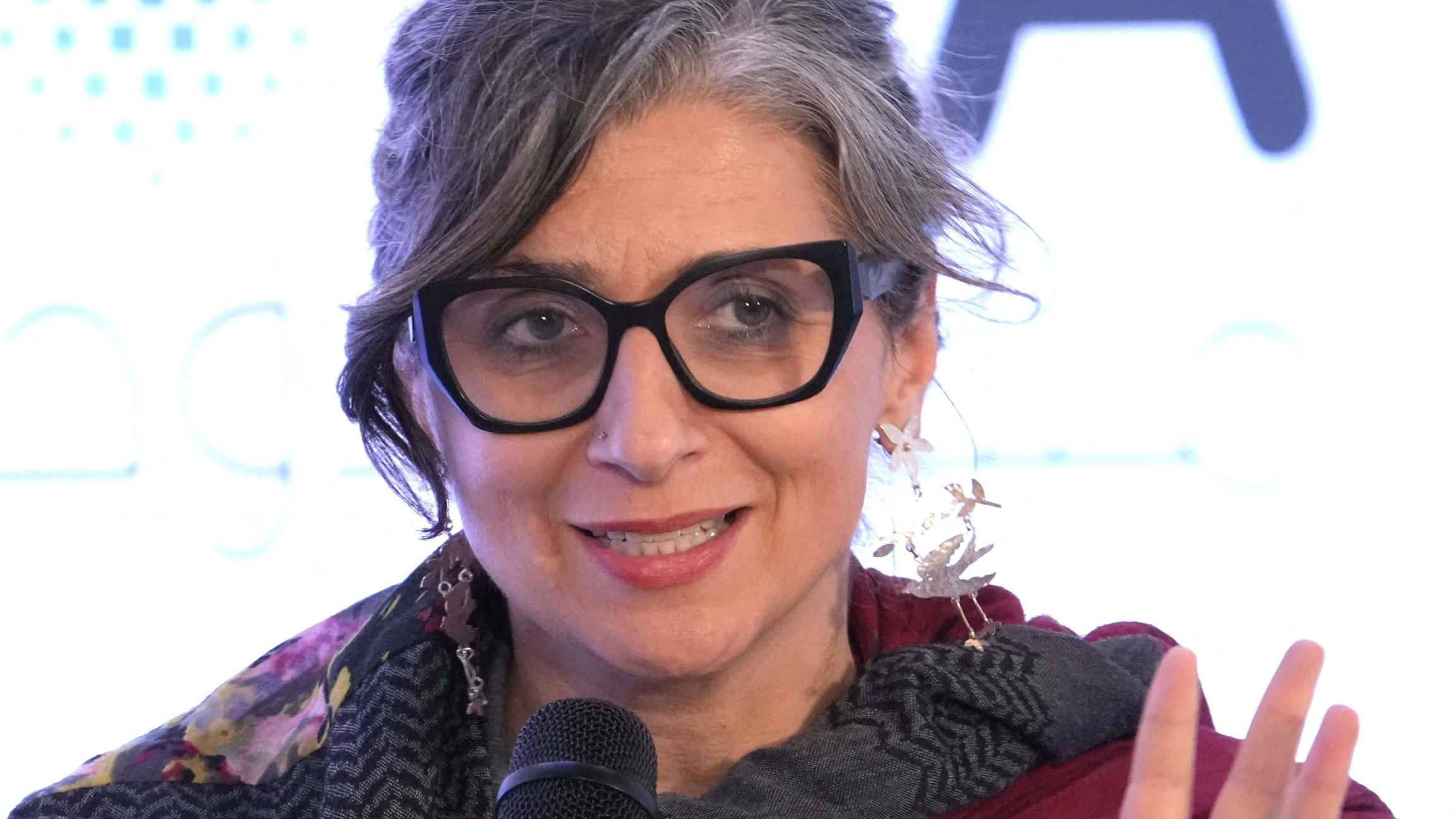 Albanese ha il mal francese