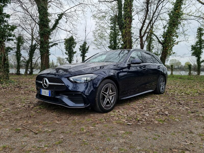 Mercedes Classe C 300e: le foto del plug-in della Stella 1