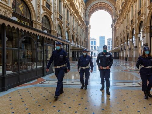 Auto a 30 all'ora e parcheggi: la nuova Milano della "Fase 2"