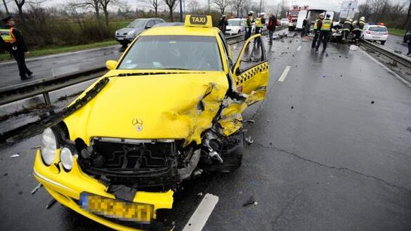 Budapest, incidente in taxi per tre giocatori greci di Verona e Chievo