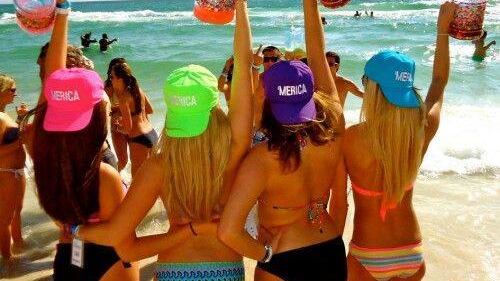 Magaluf, l'isola spagnola dello sballo Spunta l'epidemia di clamidia