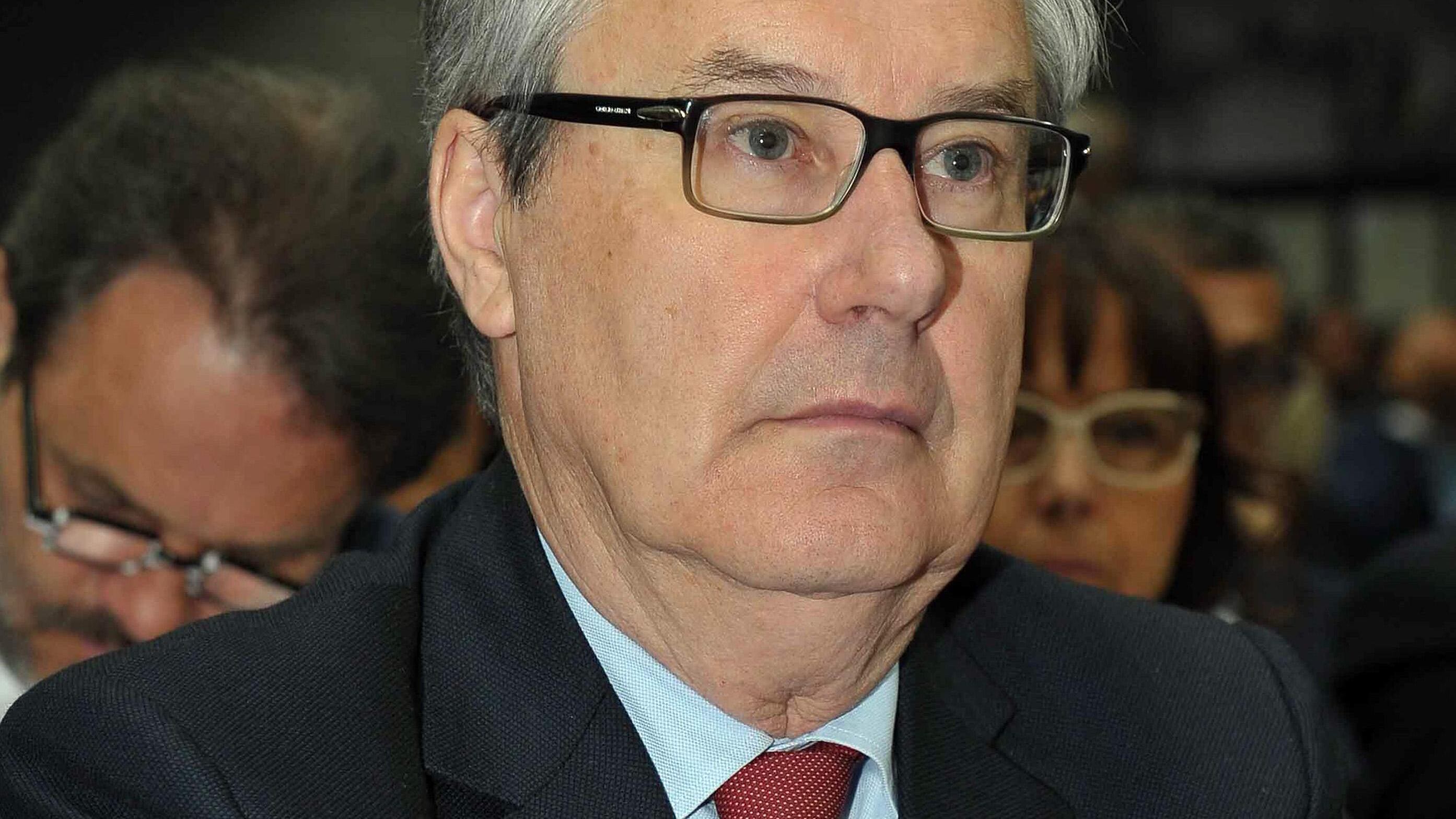Etruria, è caccia a 300 milioni "Servivano a salvare l'istituto"
