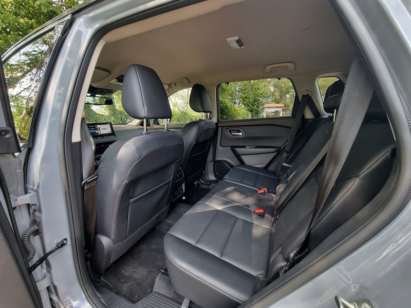Nissan X-Trail e-Power 4WD: guarda la gallery della prova su strada 19